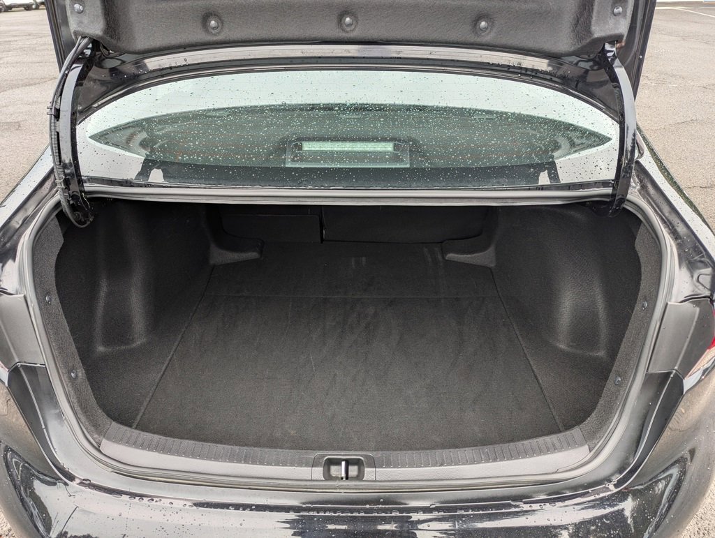 Used 2024 Toyota Corolla LE image 25