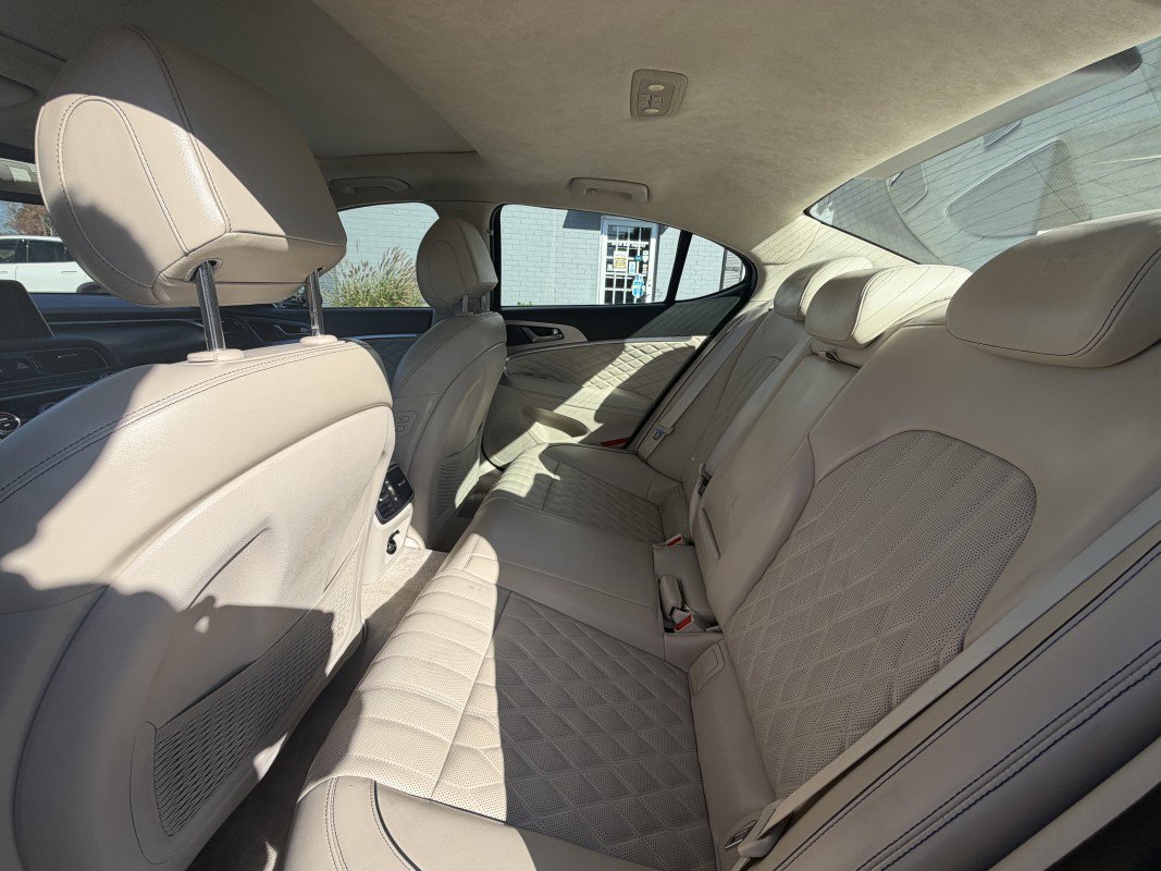 Used 2019 Genesis G70 3.3T Design AWD/4WD image 19