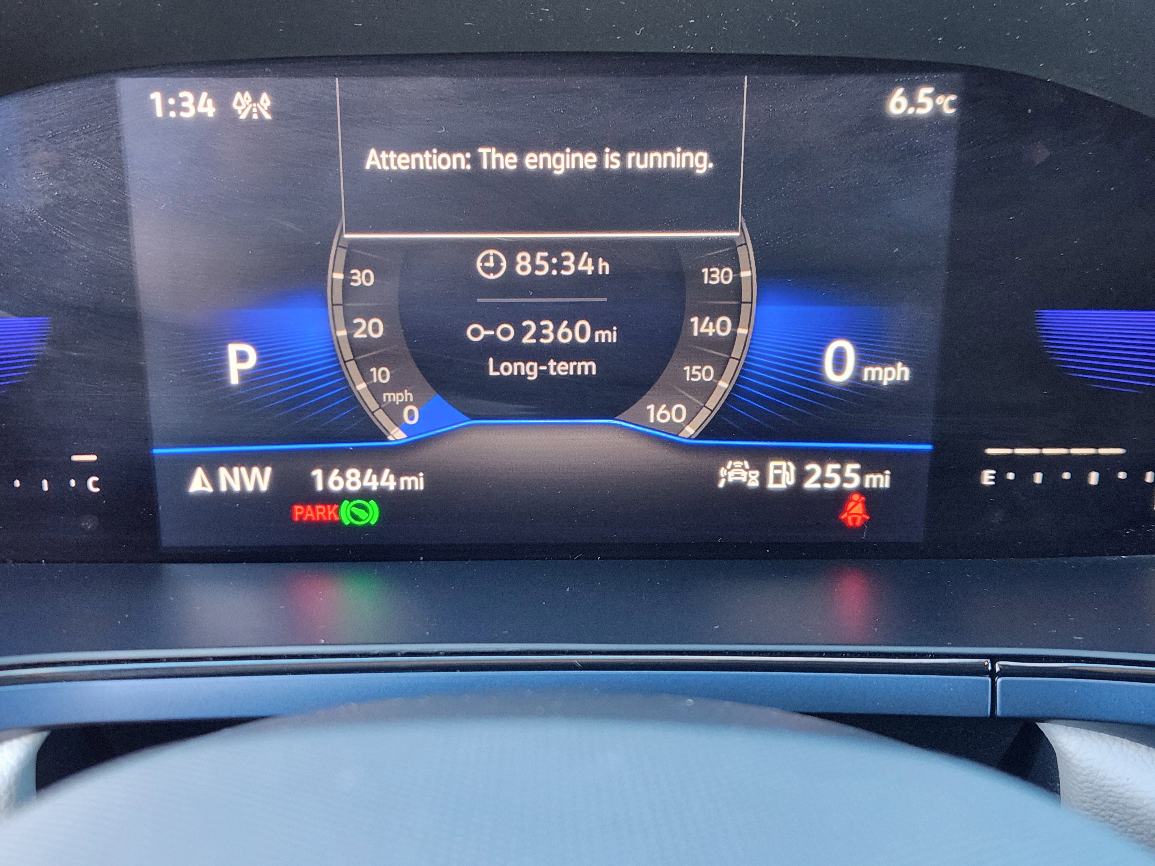 Certified 2023 Volkswagen Taos SE image 10