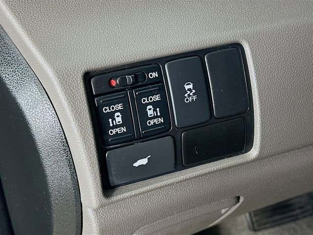 Used 2012 Honda Odyssey EX-L image 24