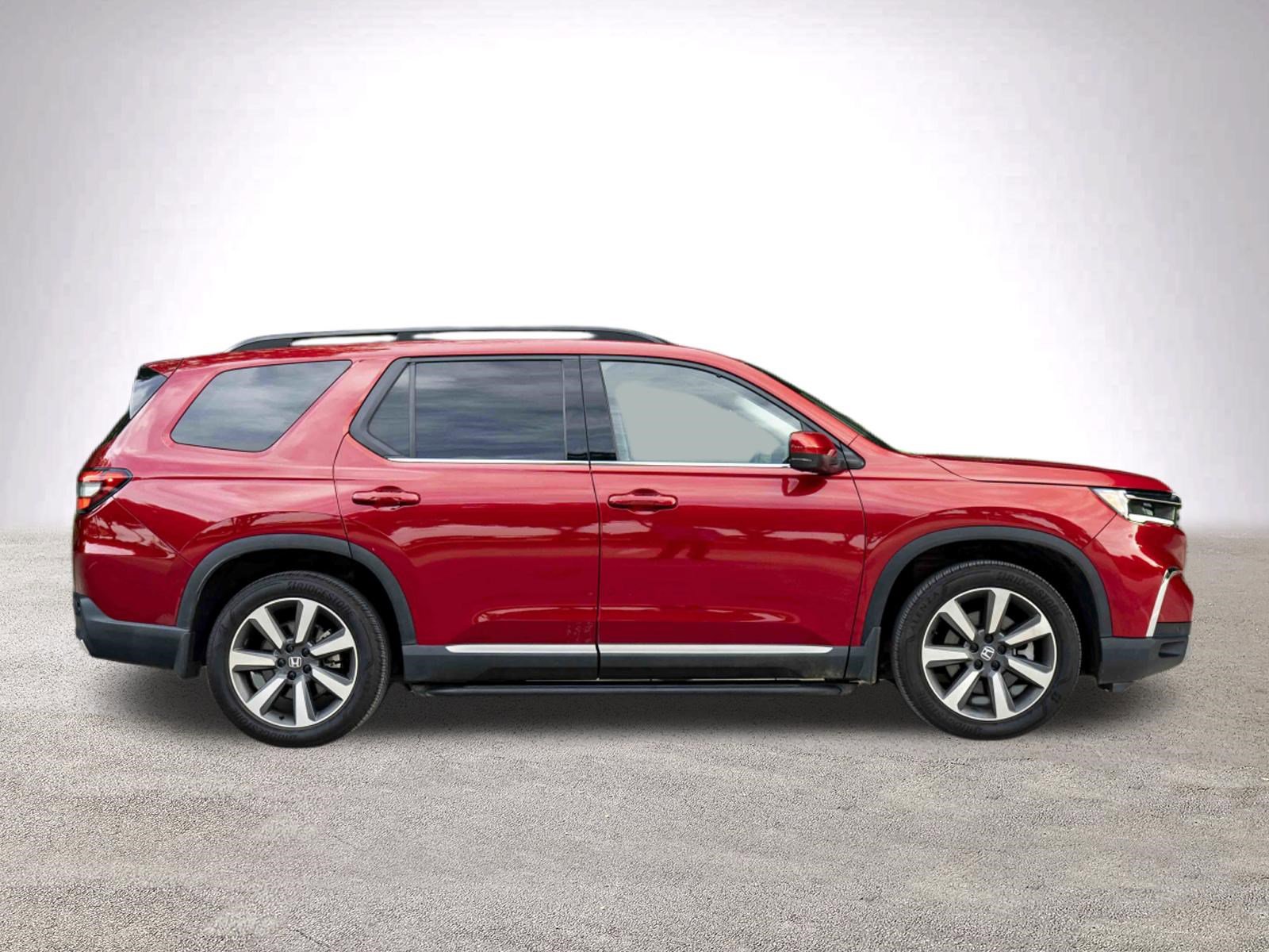 Used 2024 Honda Pilot Elite image 10