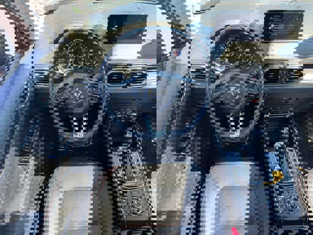 Used 2024 MAZDA CX-5 Carbon Edition image 18