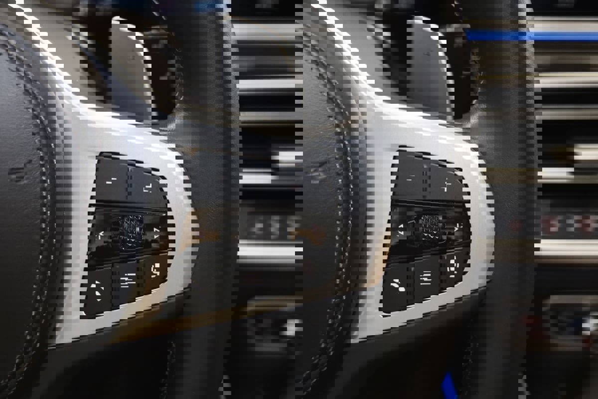 Used 2023 BMW X5 xDrive45e w/ M Sport Package image 45