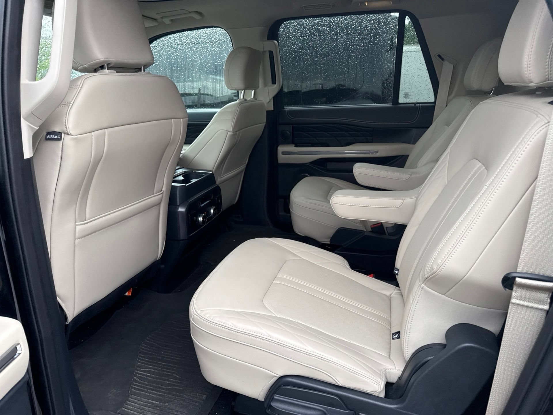 Certified 2024 Ford Expedition Max Platinum AWD/4WD image 12
