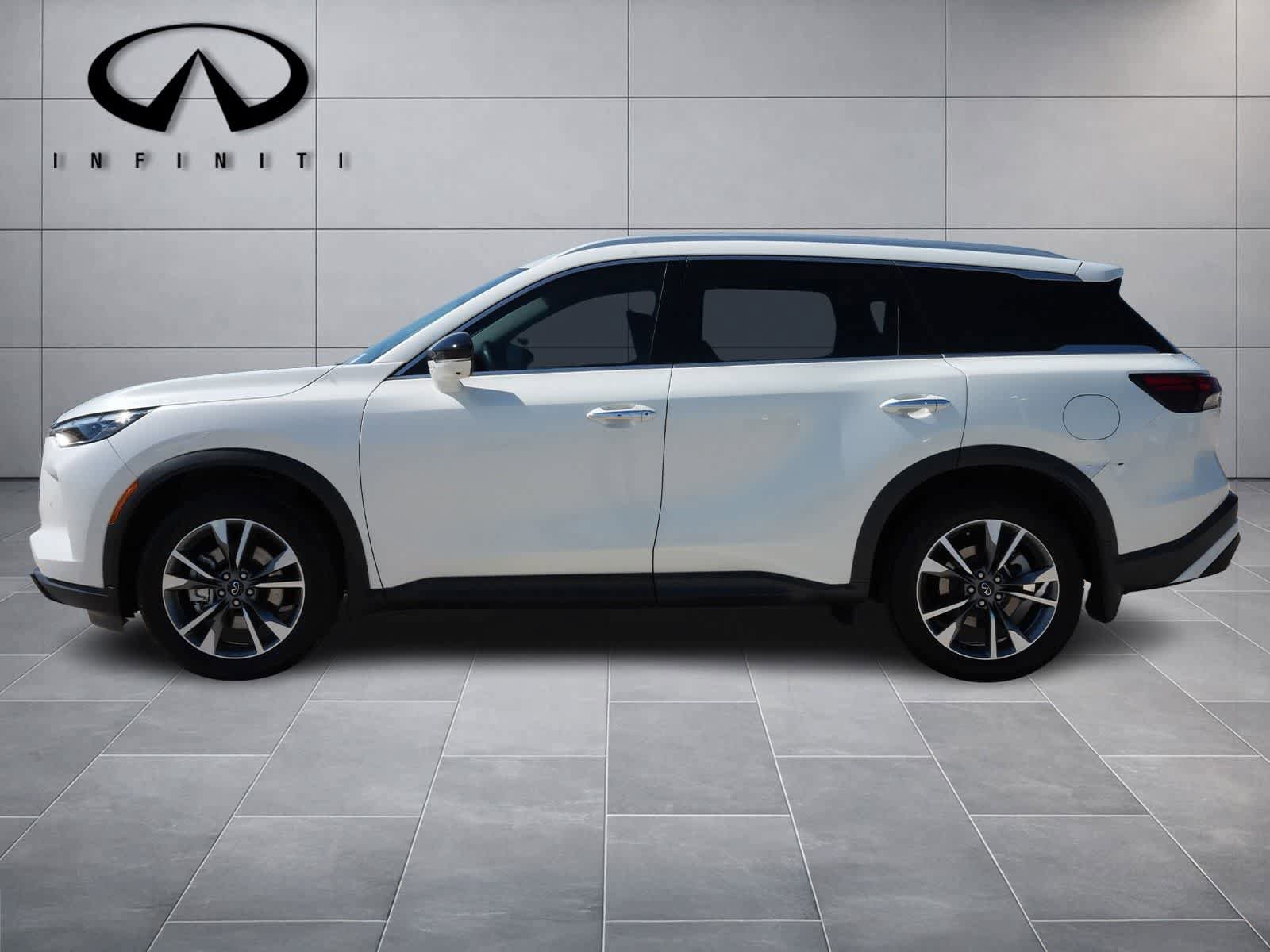 Certified 2023 INFINITI QX60 Luxe w/ Cargo Package image 4