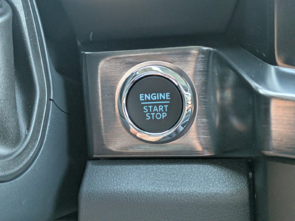 New 2026 Ford F350 Lariat w/ Tremor Off-Road Package AWD/4WD image 33