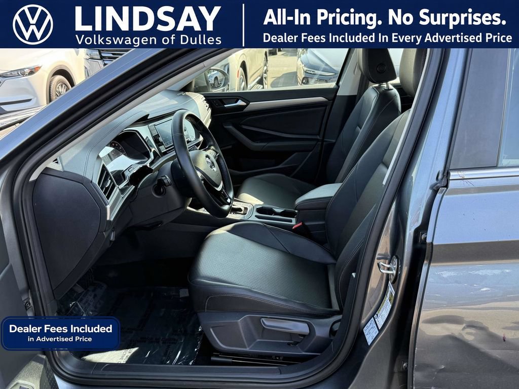 Used 2019 Volkswagen Jetta SE FWD image 9