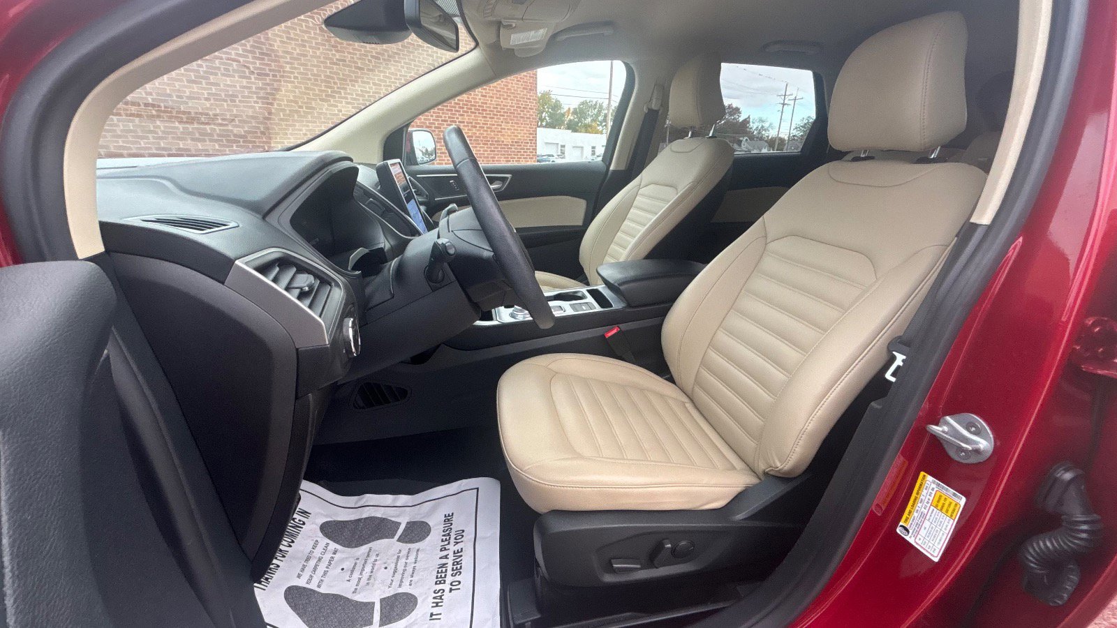 Certified 2022 Ford Edge SEL w/ Convenience Package image 20