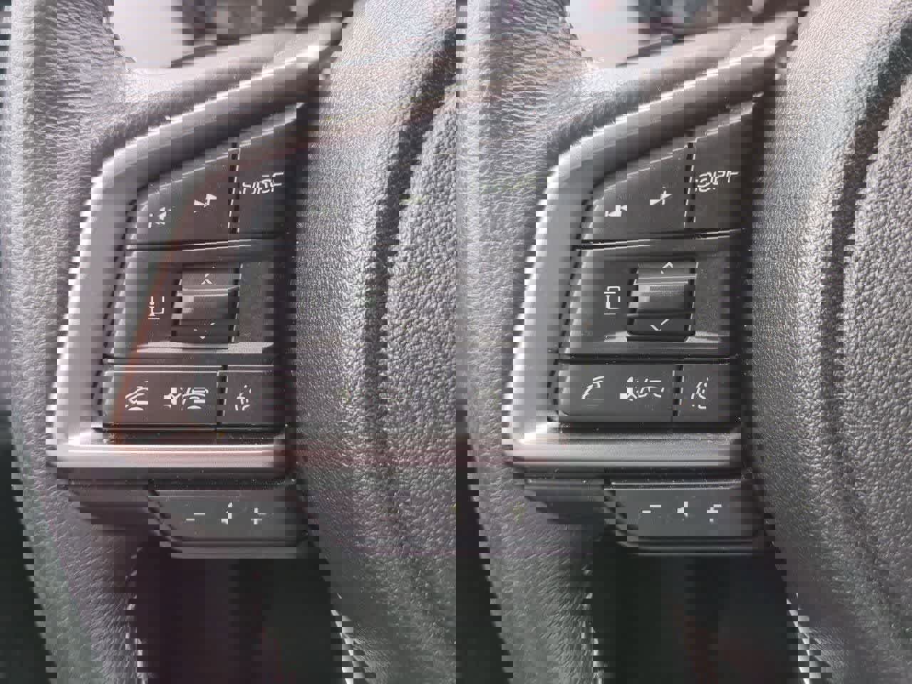 Used 2023 Subaru Outback Premium image 22