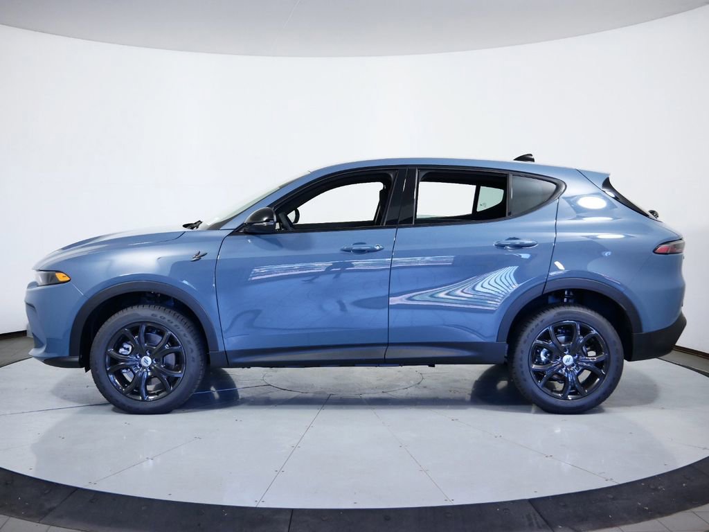 Used 2024 Dodge Hornet GT w/ GT Blacktop Package image 18