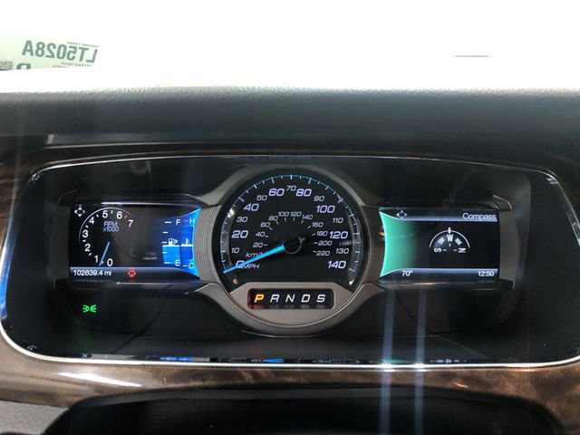 Used 2017 Ford Taurus Limited FWD image 17