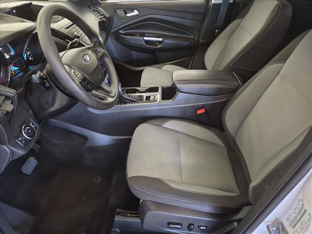 Used 2017 Ford Escape SE AWD/4WD image 15