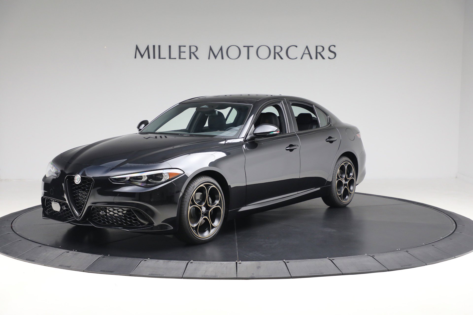 New 2025 Alfa Romeo Giulia AWD w/ Driving Assist Package