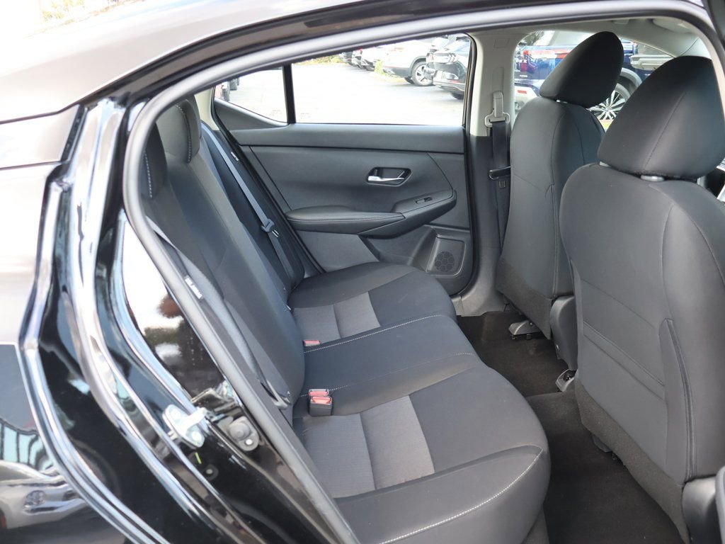 Used 2023 Nissan Sentra SV image 34