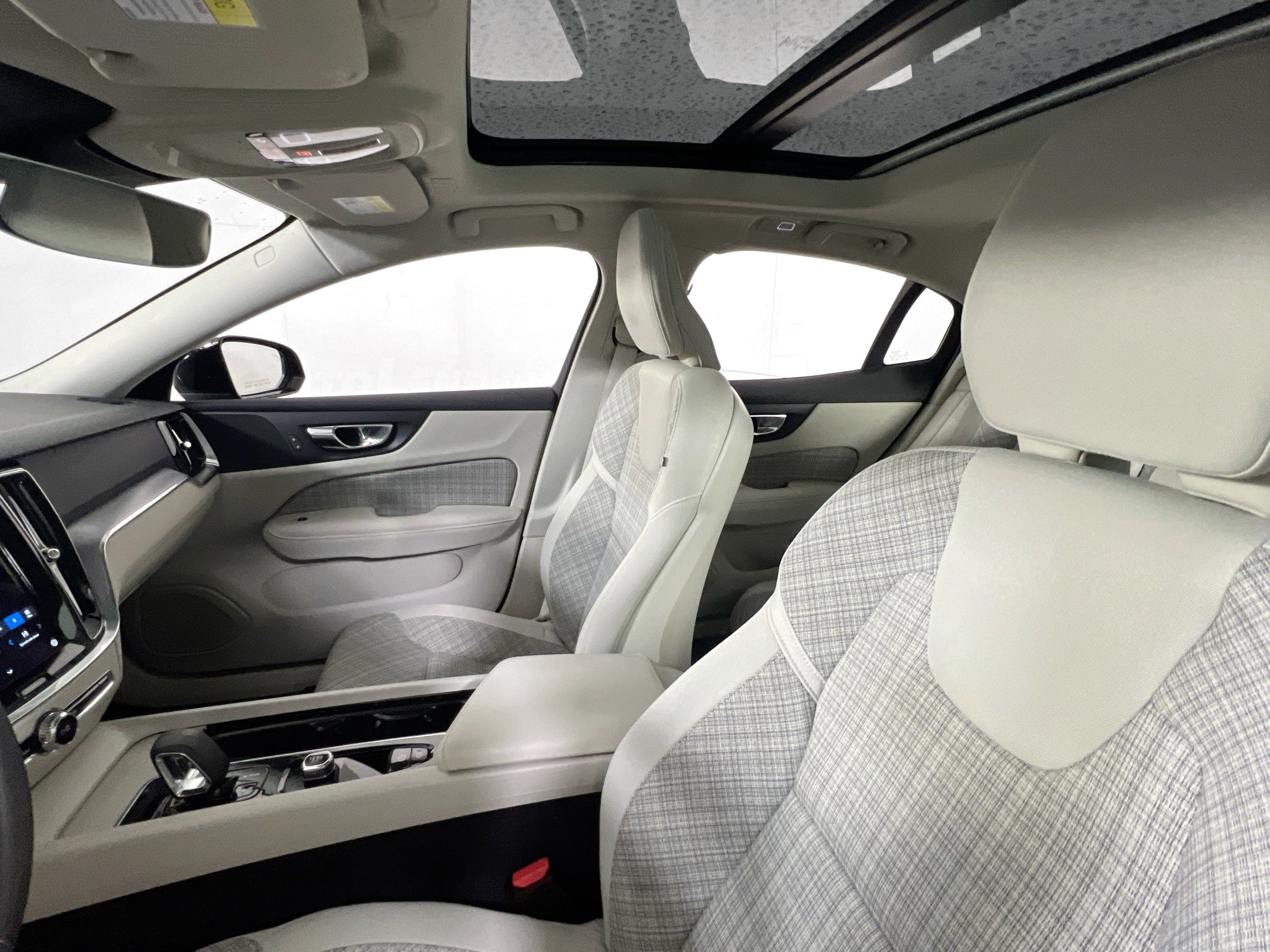 Used 2023 Volvo S60 B5 Core w/ Protection Package Premier image 21