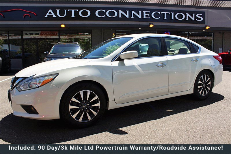 Used 2016 Nissan Altima 2.5 SV FWD image 1