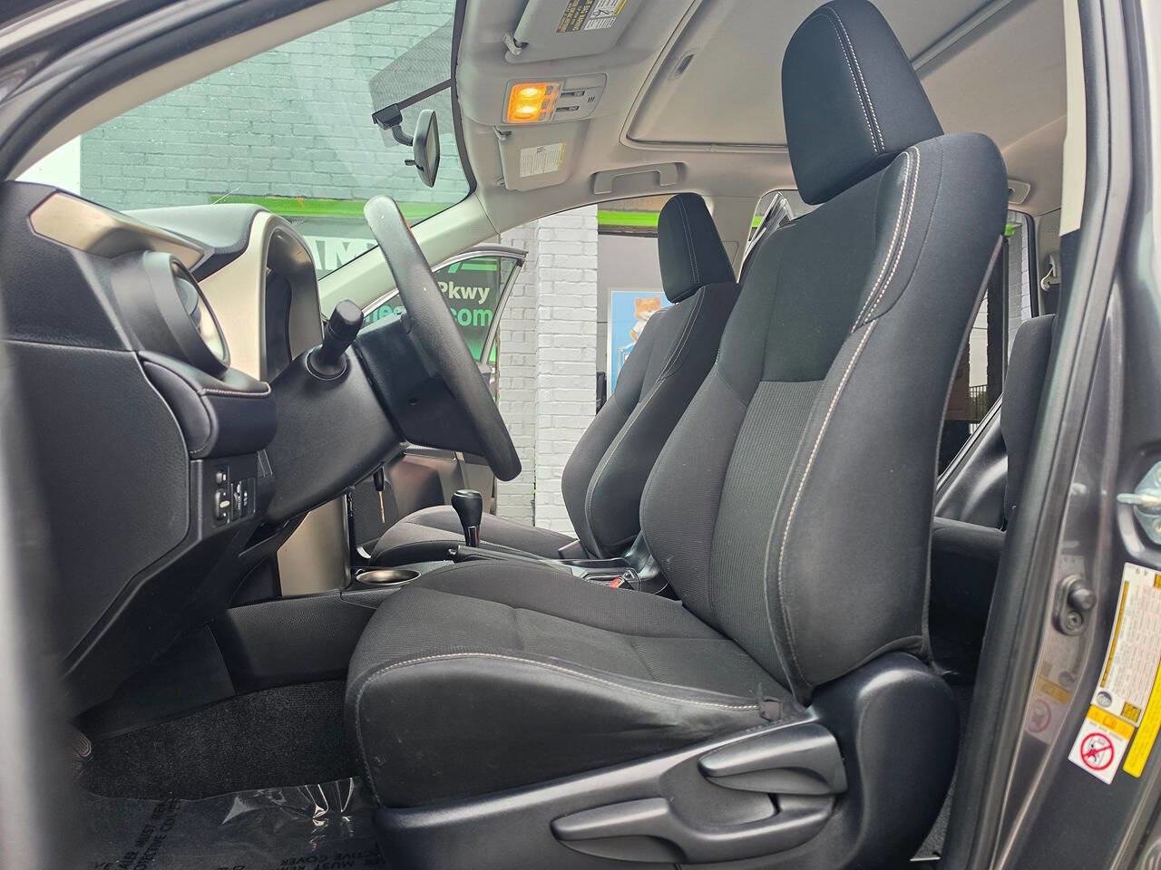 Used 2013 Toyota RAV4 XLE FWD image 21