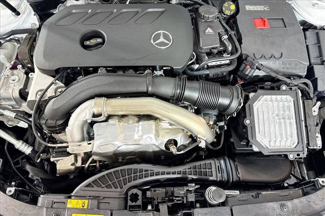 New 2026 Mercedes-Benz GLB 250 image 28