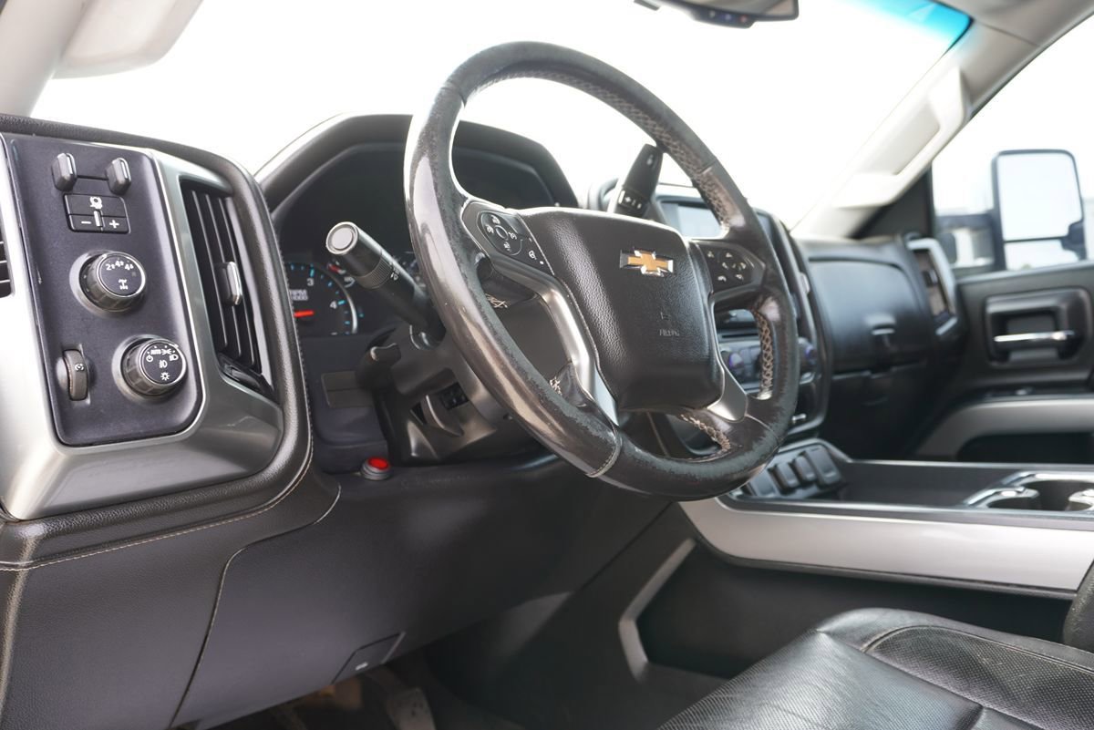 Used 2019 Chevrolet Silverado 3500 LTZ w/ Duramax Plus Package AWD/4WD image 32