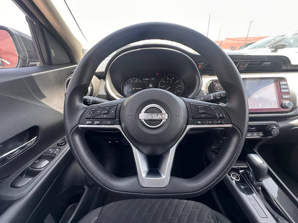 Used 2022 Nissan Kicks SV FWD image 19