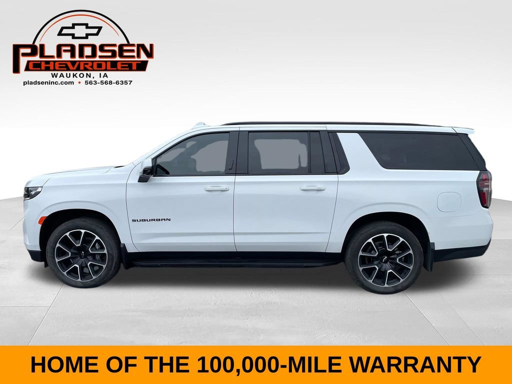 Used 2024 Chevrolet Suburban RST w/ Luxury Package AWD/4WD image 2