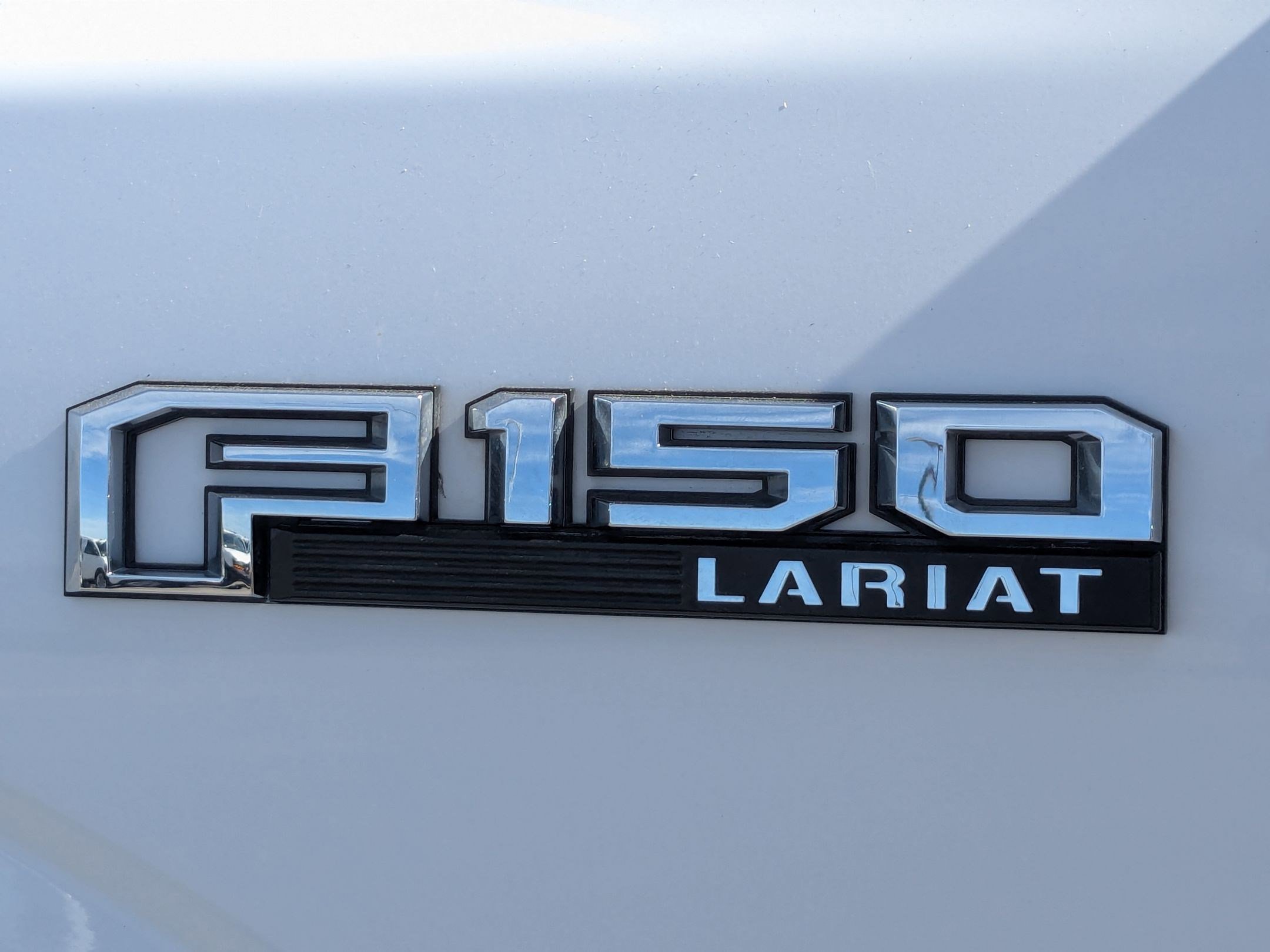 Used 2017 Ford F150 Lariat image 32