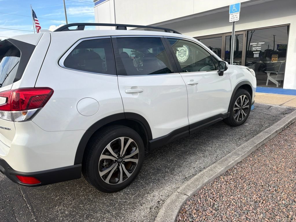 Certified 2023 Subaru Forester Limited AWD/4WD image 11
