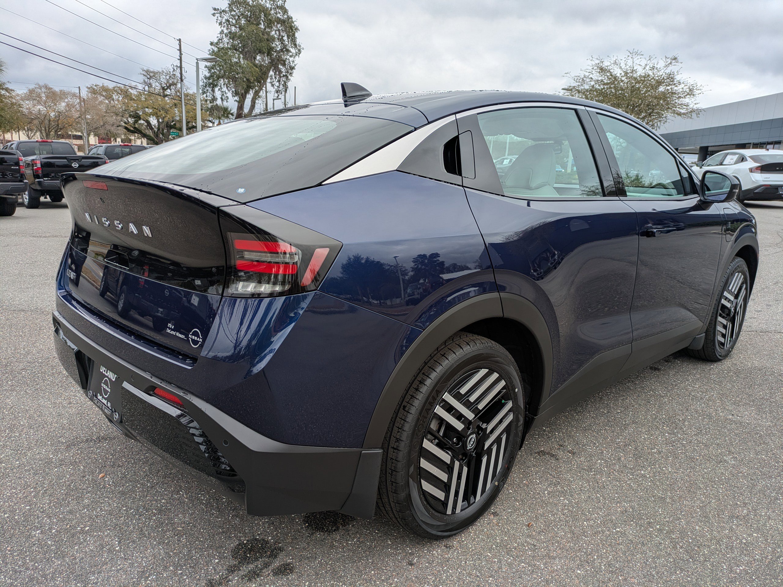 New 2026 Nissan Leaf SV+ image 4