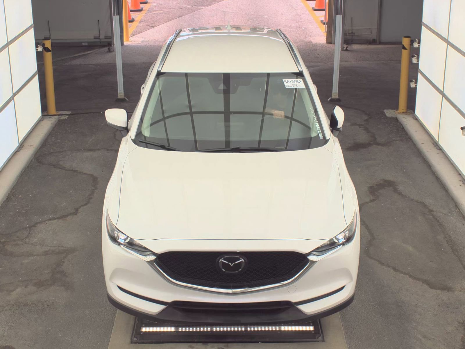 Used 2018 MAZDA CX-5 Touring FWD video 2