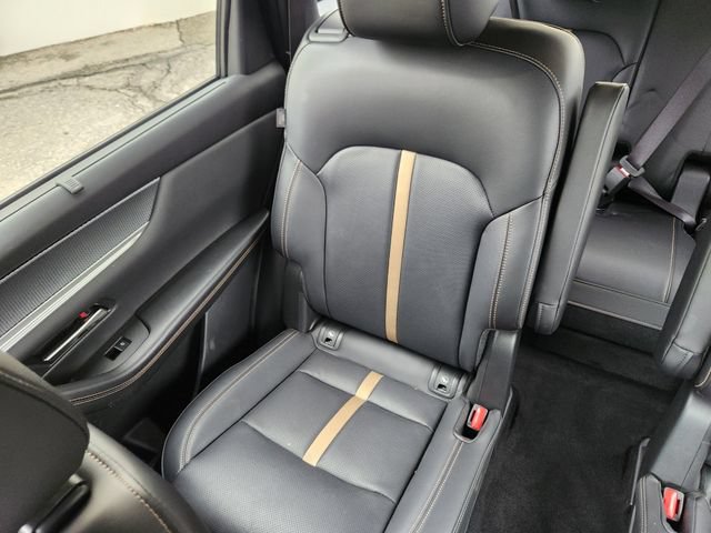 Certified 2025 MAZDA CX-90 Plug-In Hybrid w/ Premium Plus AWD/4WD image 15