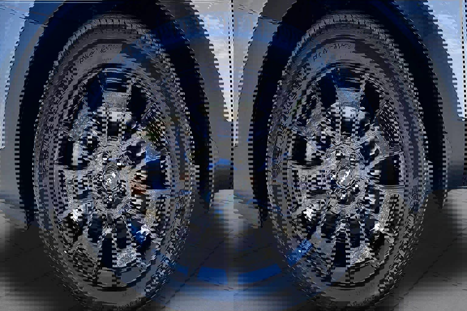 Used 2022 Kia Telluride EX w/ EX Premium Package image 11