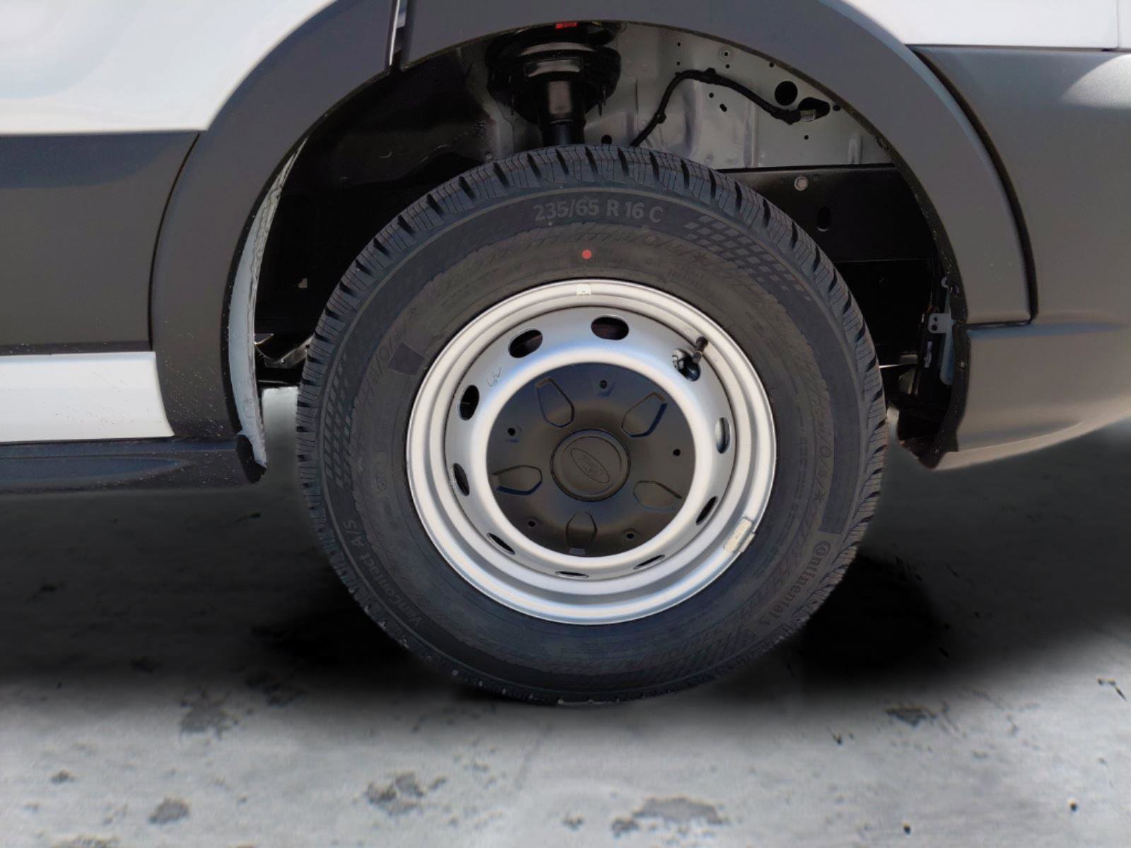 New 2025 Ford Transit 250 148 Medium Roof RWD image 14