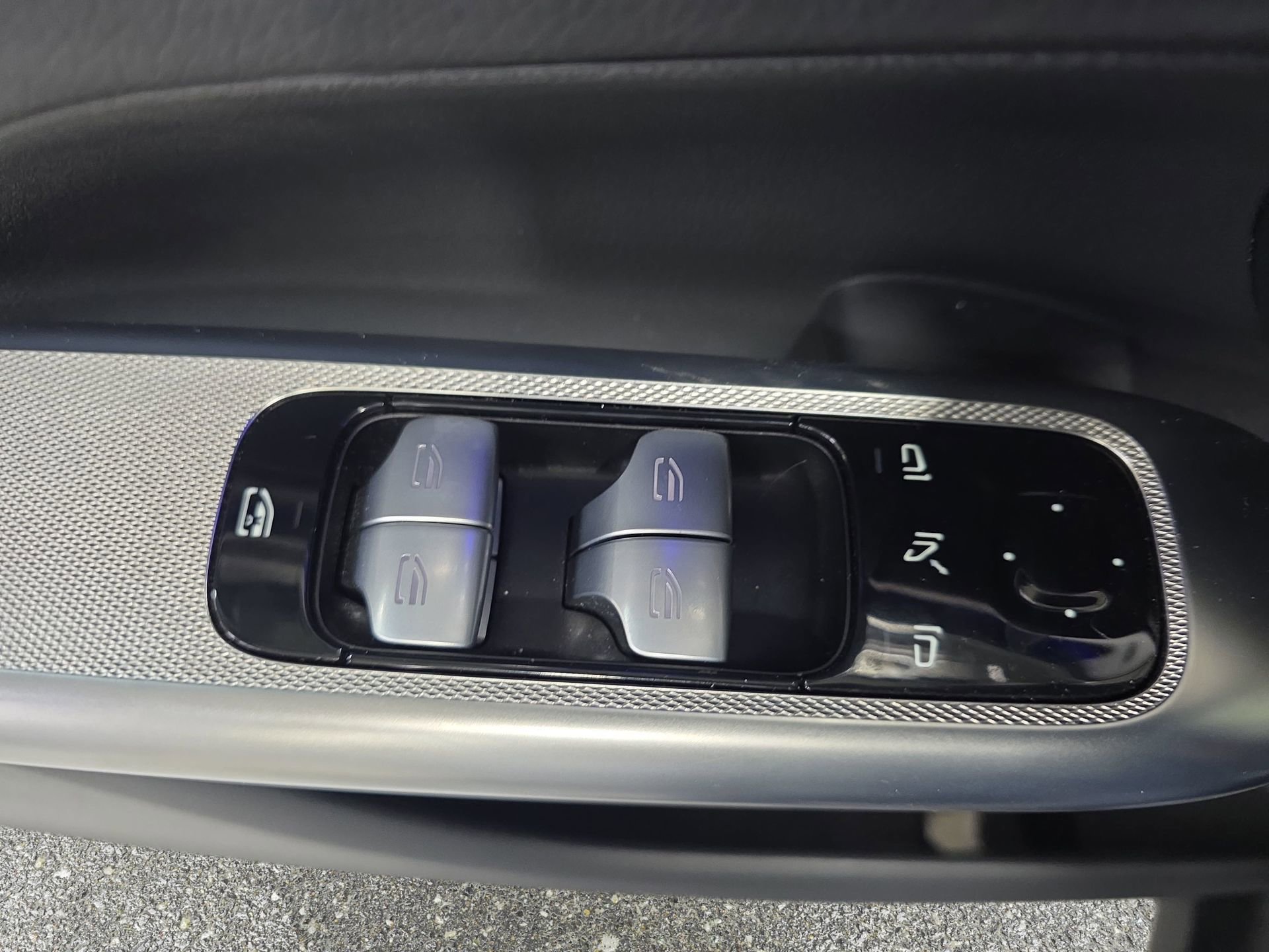 Certified 2023 Mercedes-Benz GLC 300 4MATIC image 24