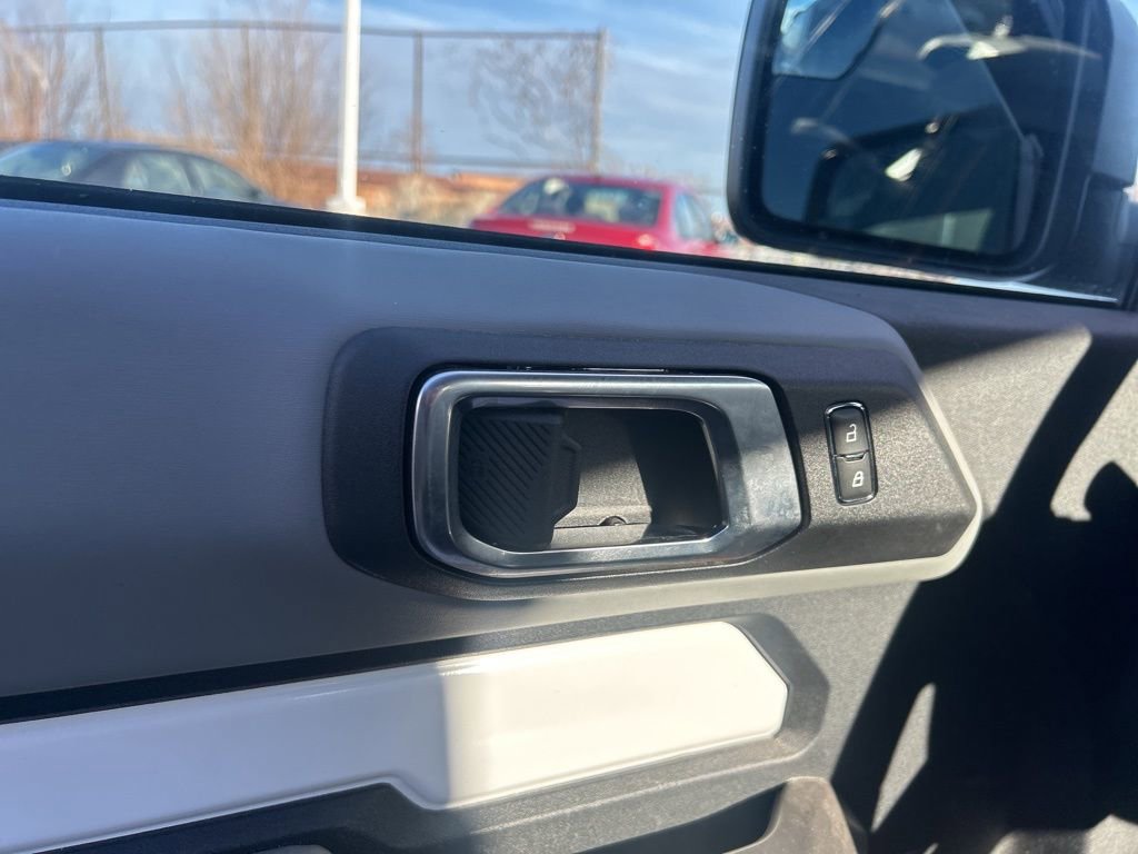 Used 2021 Ford Bronco Badlands w/ Sasquatch Package image 20