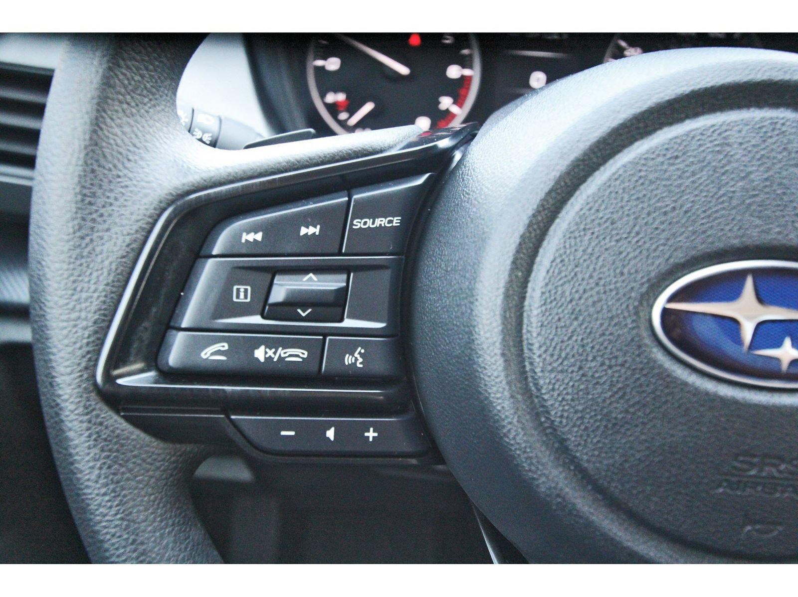 Used 2026 Subaru Crosstrek 2.5i Premium AWD/4WD image 15