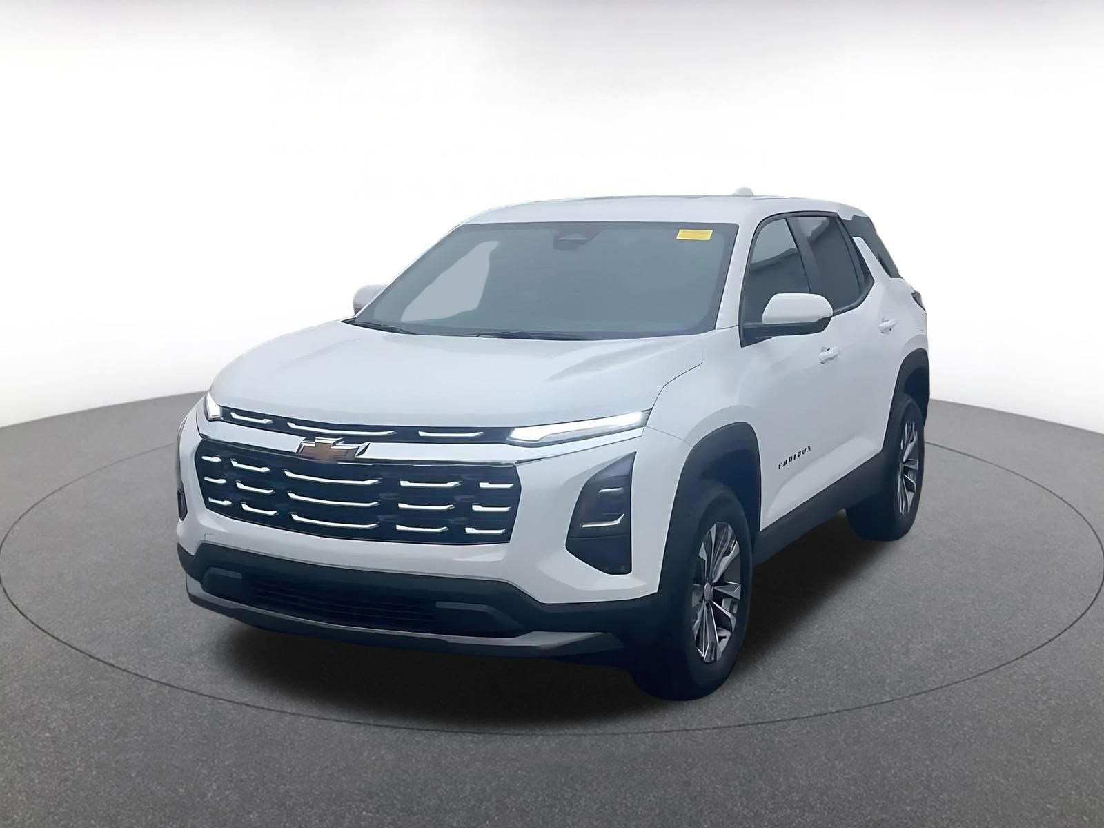 Used 2025 Chevrolet Equinox LT image 4