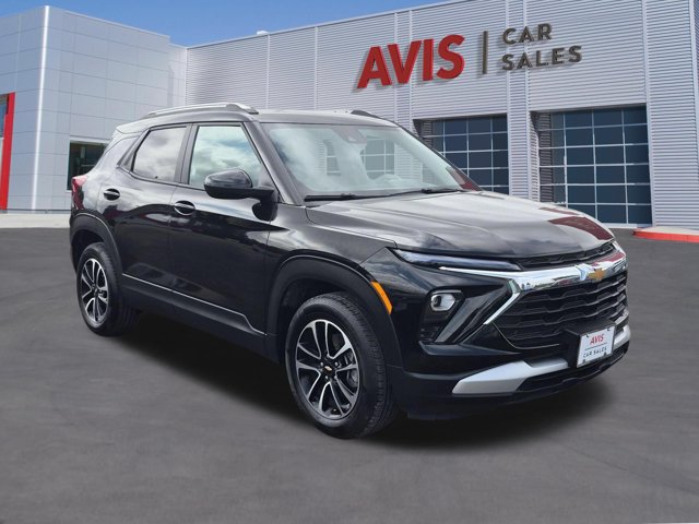 Used 2026 Chevrolet TrailBlazer LT FWD image 3