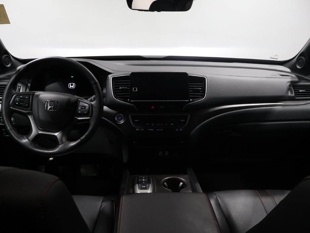 Used 2025 Honda Ridgeline TrailSport image 19