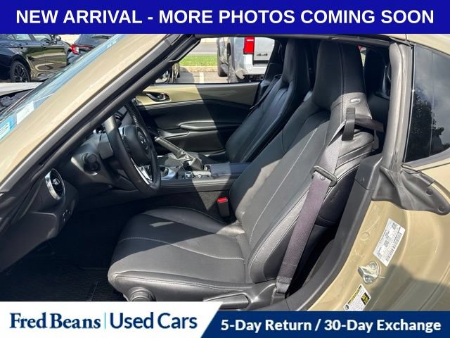 Used 2024 MAZDA MX-5 Miata RF Grand Touring RWD image 11