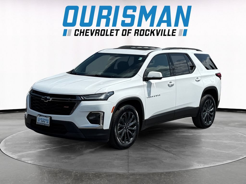 Used 2023 Chevrolet Traverse RS AWD/4WD image 2