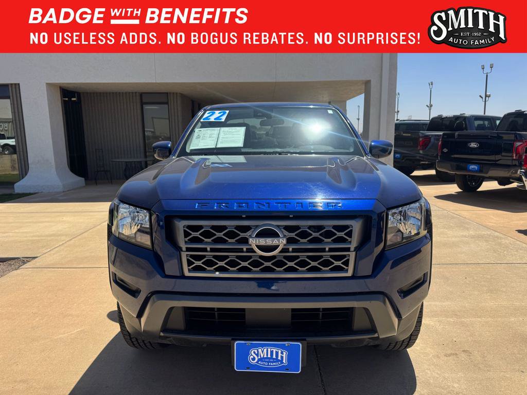 Used 2022 Nissan Frontier SV w/ Technology Package RWD image 12