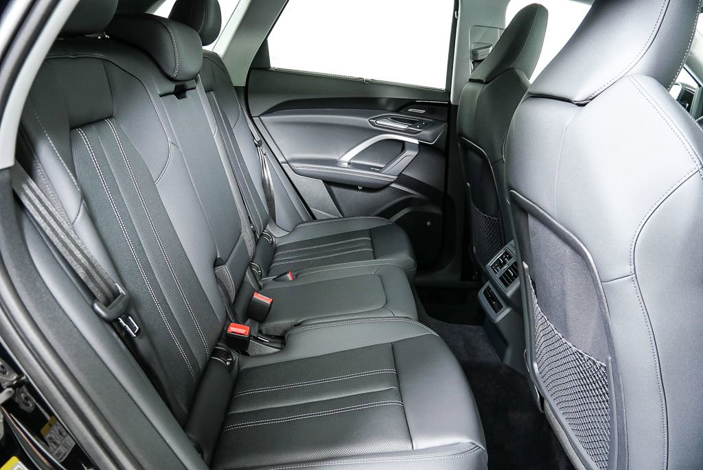 New 2025 Audi Q5 Premium Plus AWD/4WD image 22