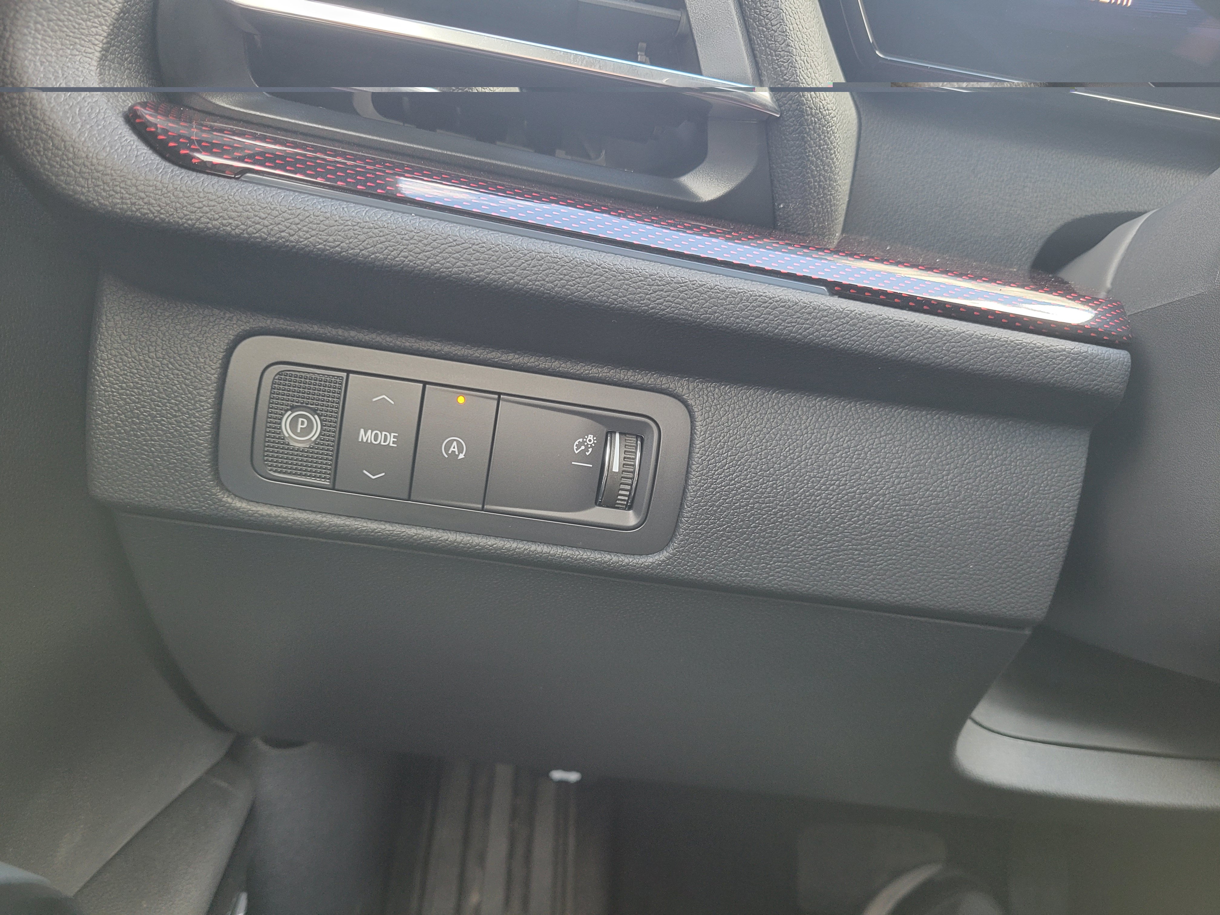 New 2027 Chevrolet Traverse RS w/ LPO, Floor Liner Package FWD image 17