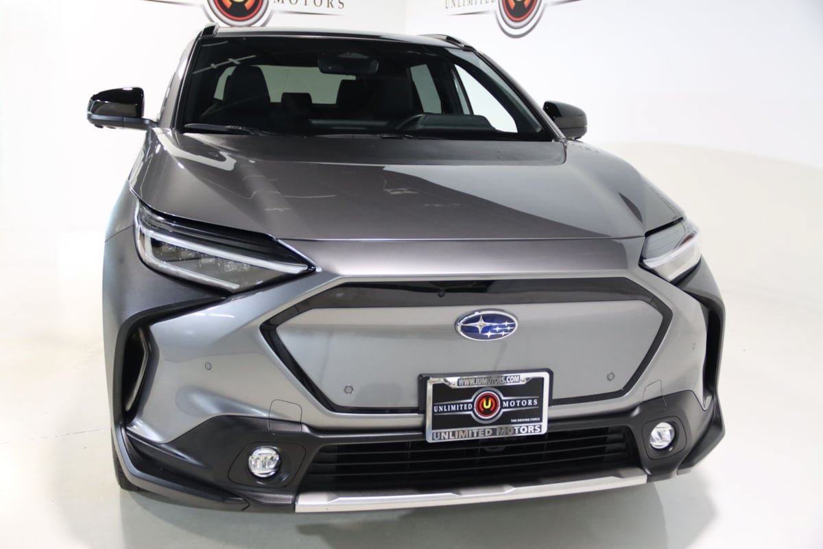 Used 2023 Subaru Solterra AWD image 8