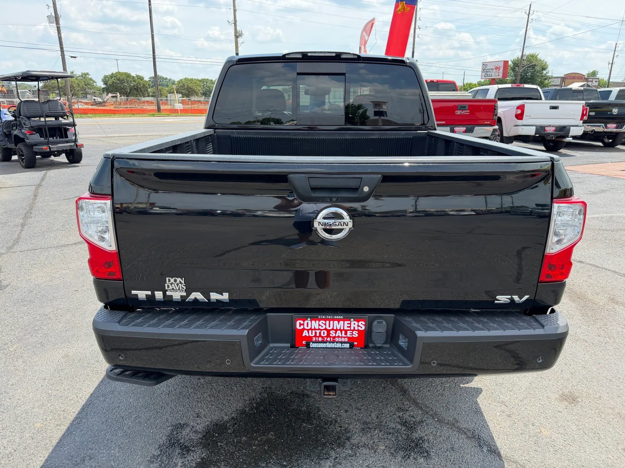 Used 2020 Nissan Titan SV w/ SV Convenience Package RWD image 23