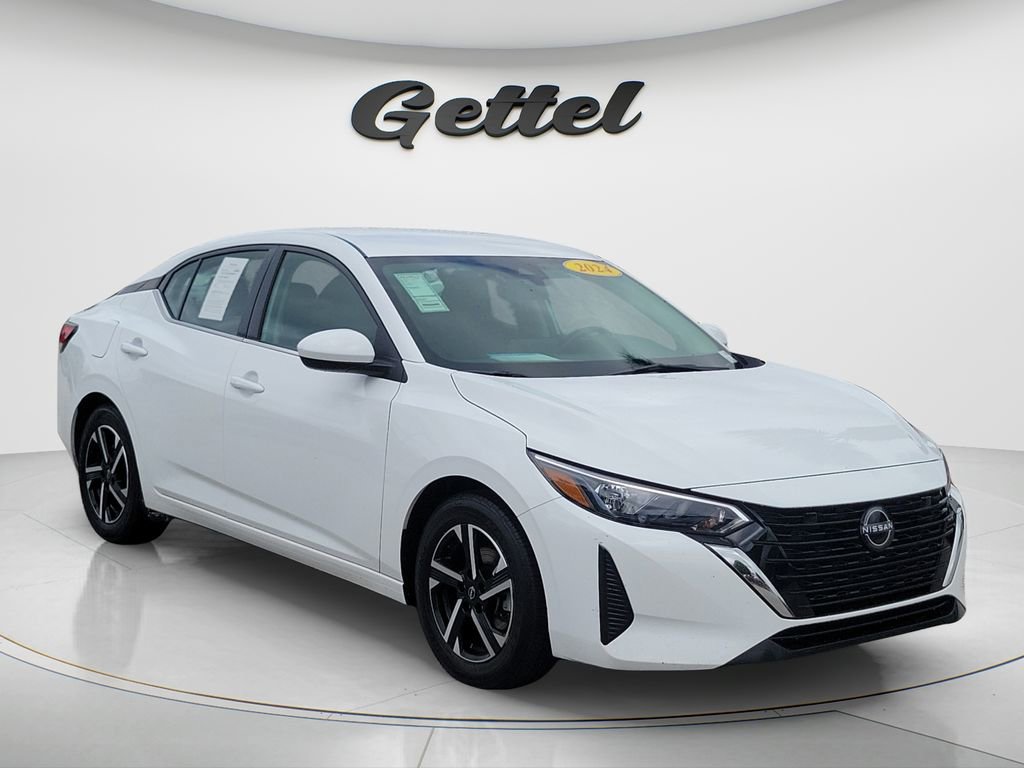 Used 2024 Nissan Sentra SV image 2