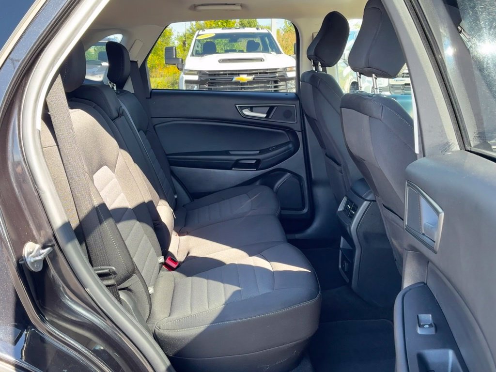 Used 2020 Ford Edge SE AWD/4WD image 26
