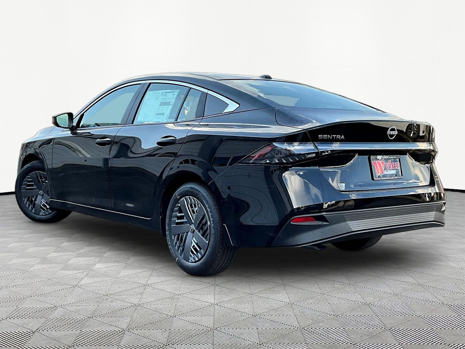 New 2027 Nissan Sentra S w/ Floor Mat Package FWD image 4