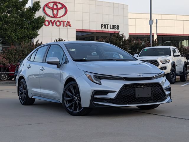 Certified 2025 Toyota Corolla SE w/ SE Premium Package FWD image 2