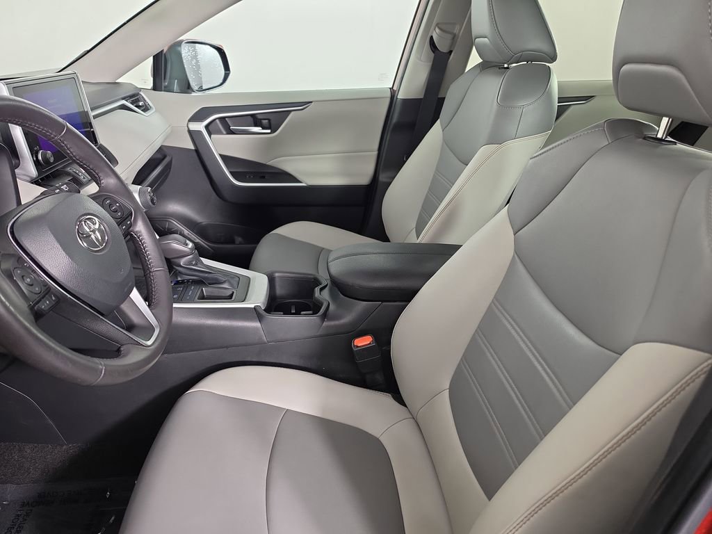 Certified 2023 Toyota RAV4 XLE Premium FWD image 8